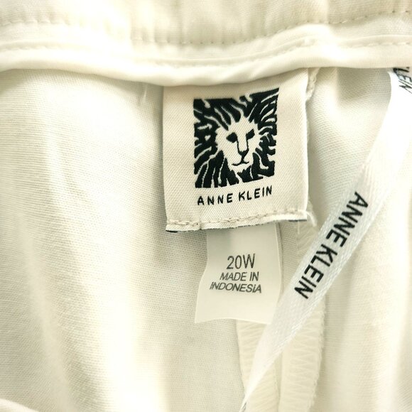 Anne Klein White Classic Minimalist Ankle Dress Pants Sz. 18W & 20W - Picture 3 of 15
